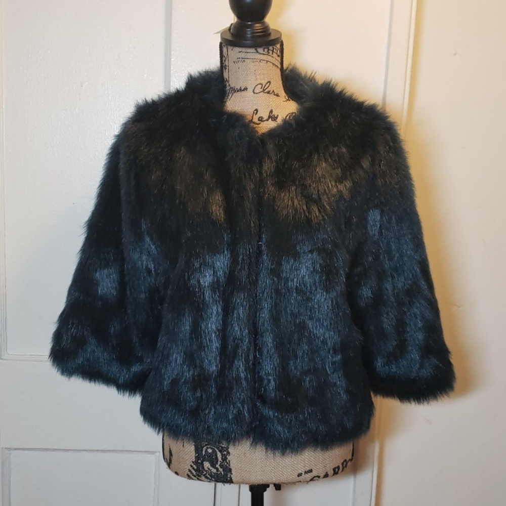 🎉 HP 🎉Pink Martini Blue faux fur jacket